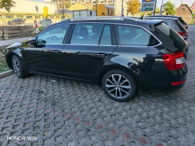 Skoda Octavia Комби, снимка 11