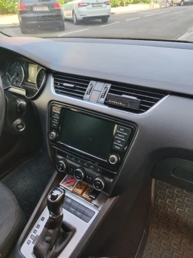 Skoda Octavia Комби, снимка 3