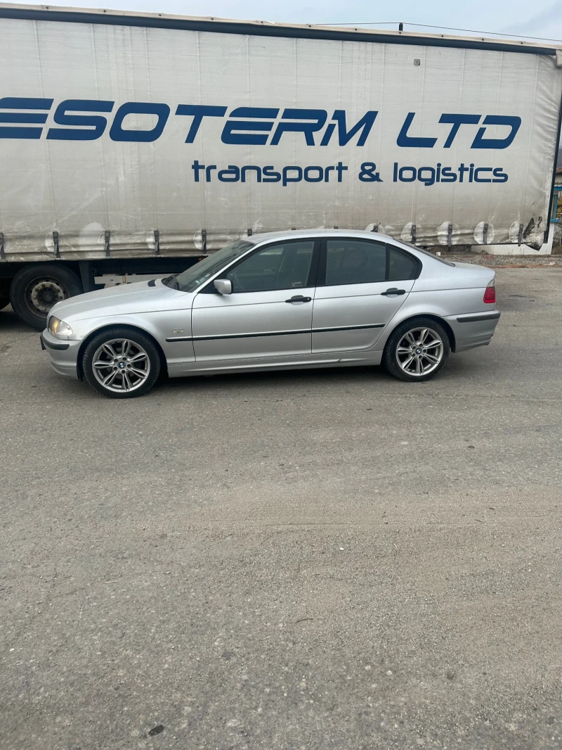 BMW 318, снимка 2 - Автомобили и джипове - 47952948