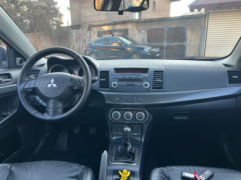 Mitsubishi Lancer 1.8i - Keyless - Xenon - Кожа - SWISS, снимка 8 - Автомобили и джипове - 48489839