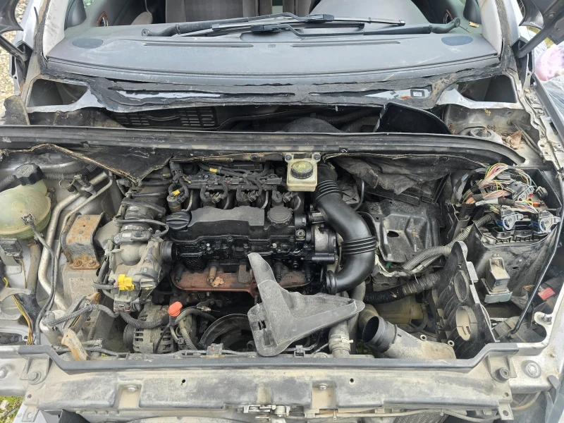 Peugeot 307 1.6 hdi на части , снимка 2 - Автомобили и джипове - 52573622