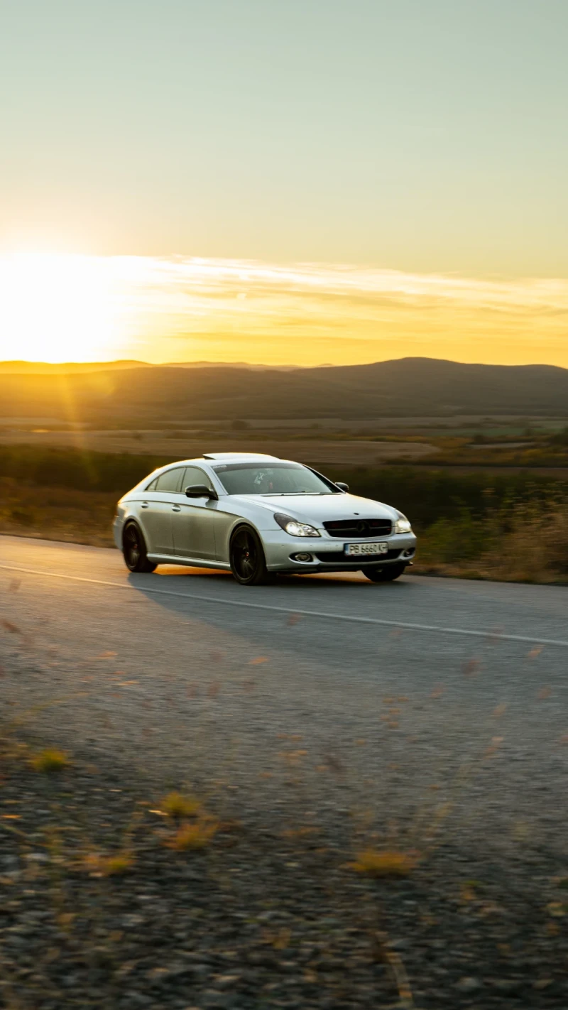 Mercedes-Benz CLS 320, снимка 5 - Автомобили и джипове - 52326114