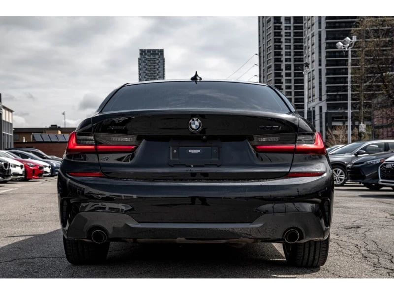 BMW 330 * 330i XDRIVE | M SPORT PKG | NAVI | HUD | CAM | *, снимка 8 - Автомобили и джипове - 52804105