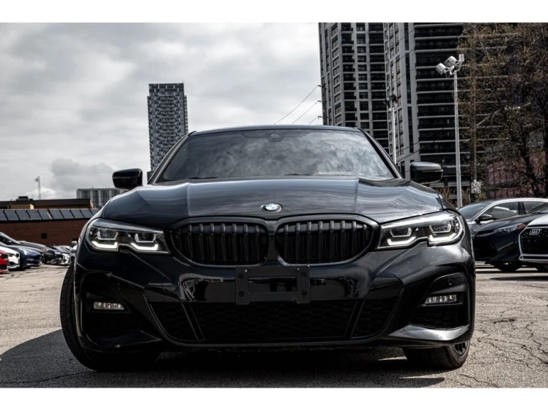 BMW 330 * 330i XDRIVE | M SPORT PKG | NAVI | HUD | CAM | *, снимка 3 - Автомобили и джипове - 52804105