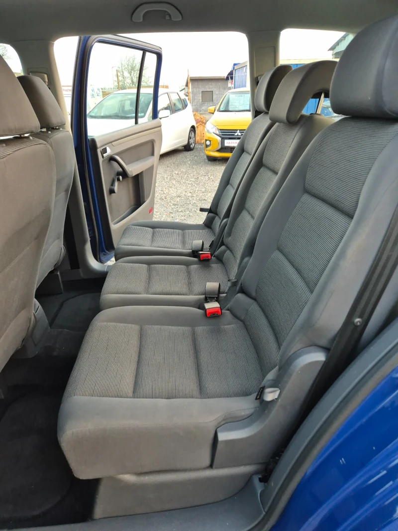 VW Touran 1.9TDI 6+ 1 места, снимка 9 - Автомобили и джипове - 53400843