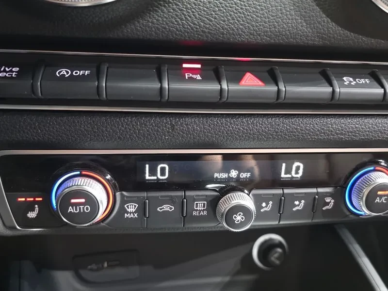 Audi A3  40 Tfsi 8V | Mobile.bg � ����������� 14