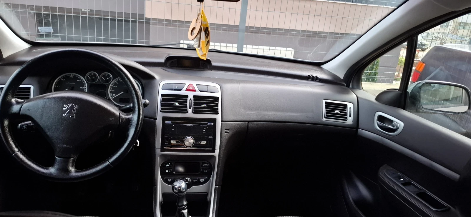 Peugeot 307 2.0 HDI - изображение 10