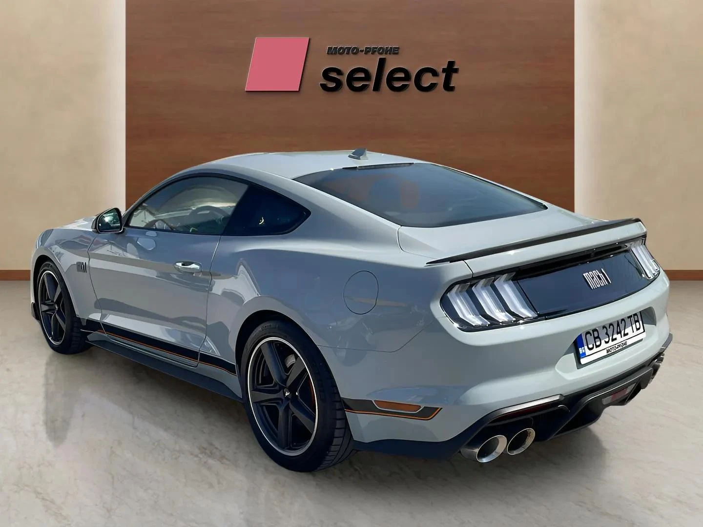 Ford Mustang 5.0i - изображение 7
