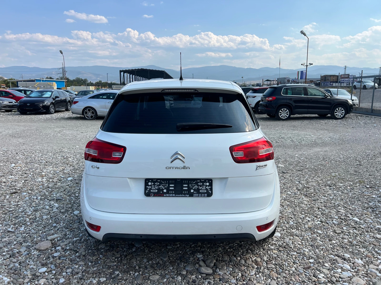 Citroen C4 Picasso 1.6 HDI - изображение 6