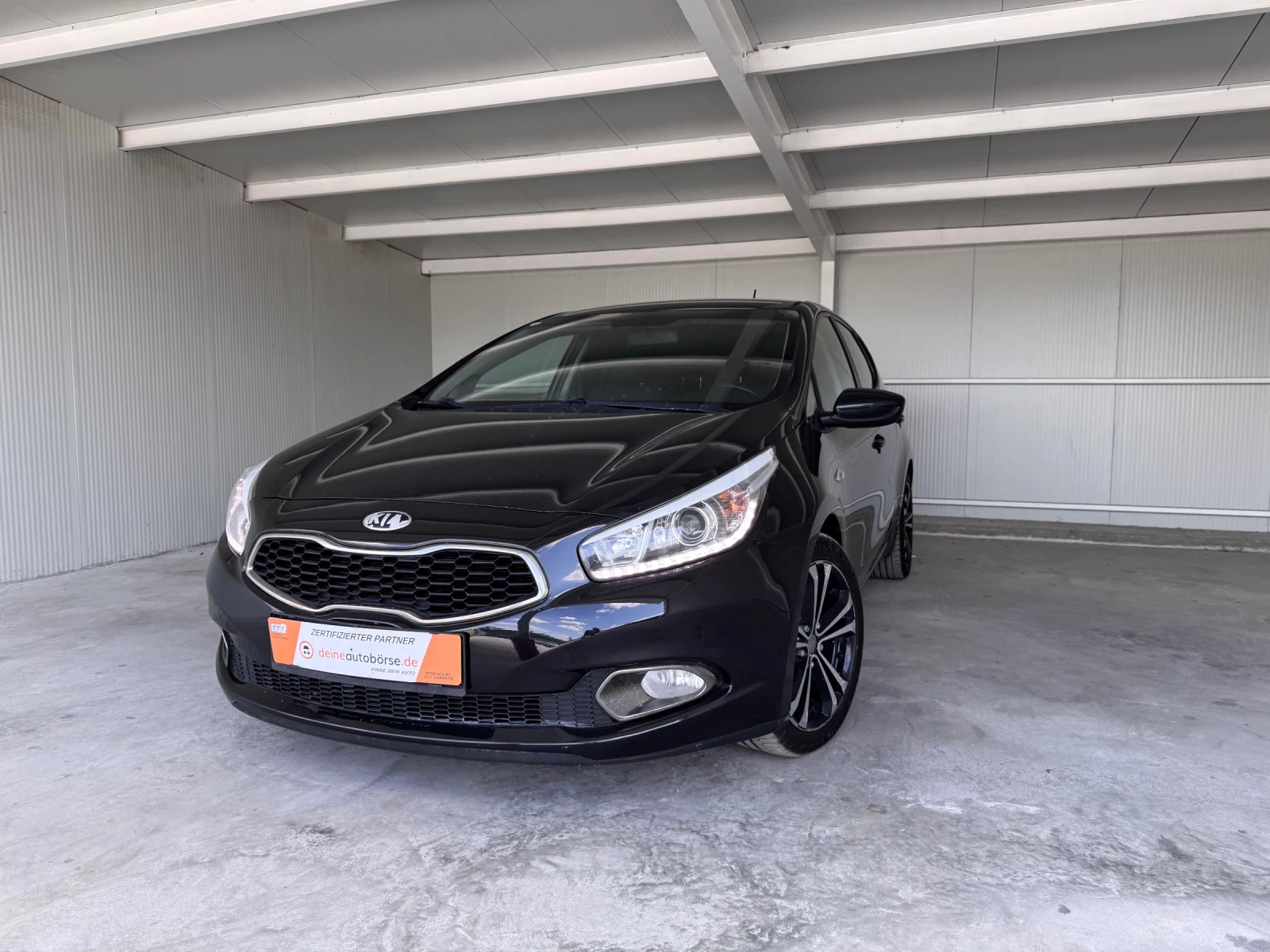 Kia Ceed NAVI+ KAMERA - изображение 2
