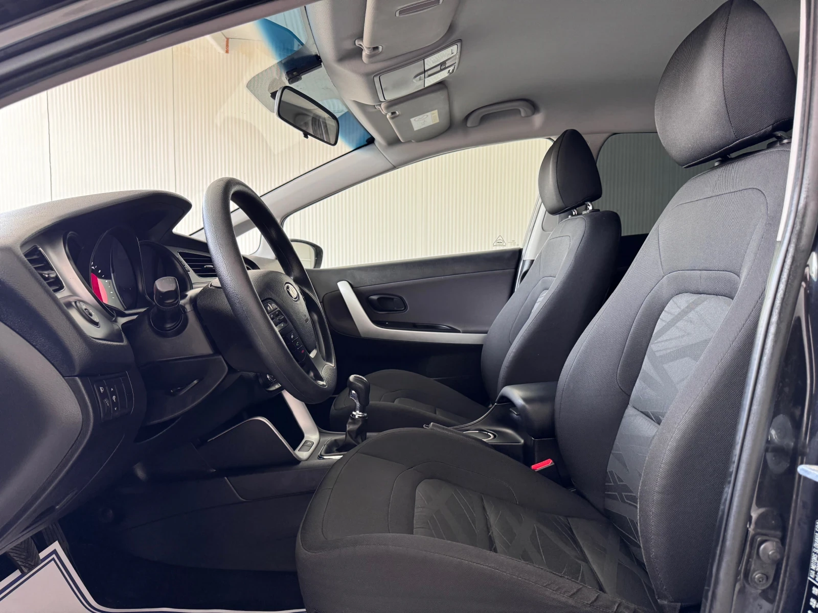 Kia Ceed NAVI+ KAMERA - изображение 7