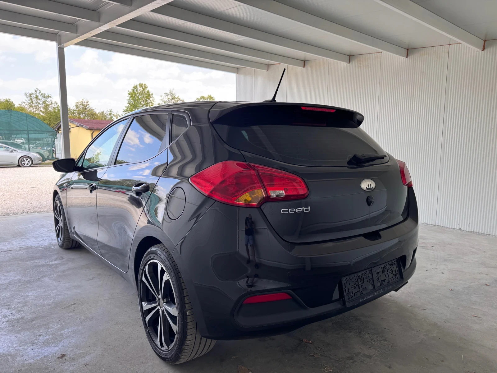 Kia Ceed NAVI+ KAMERA - изображение 4