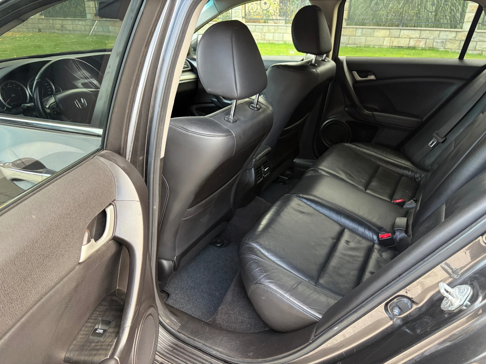 Honda Accord 2.2 i-DTEC | Mobile.bg � ����������� 12