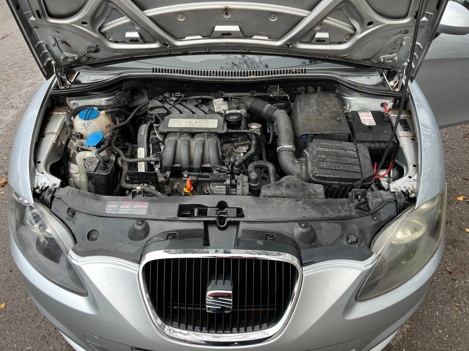 Seat Leon 1.6 - изображение 9