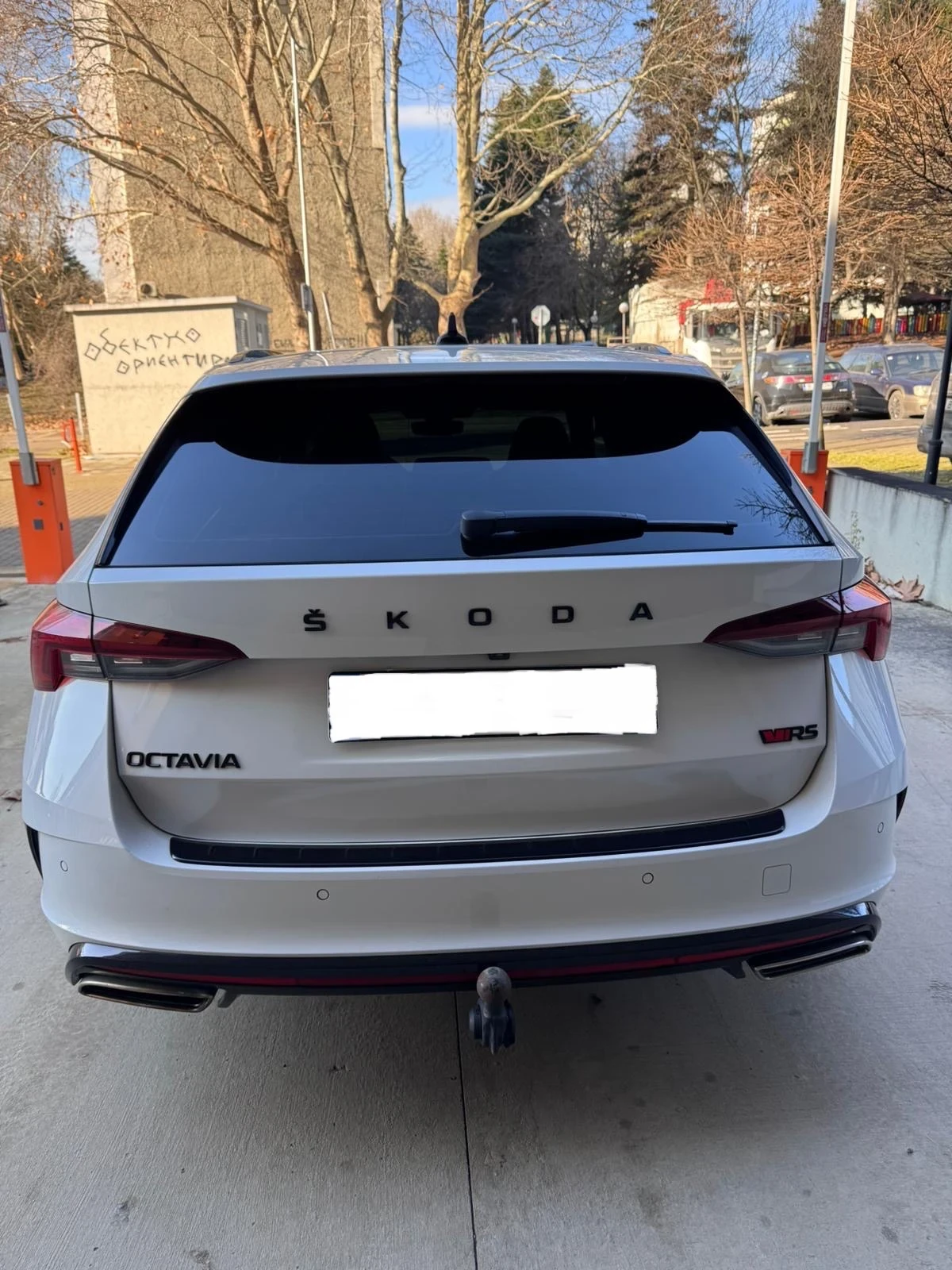 Skoda Octavia VRS 2.0 TDI DSG 4x4 200 PS Head Up Canton Digital - изображение 5