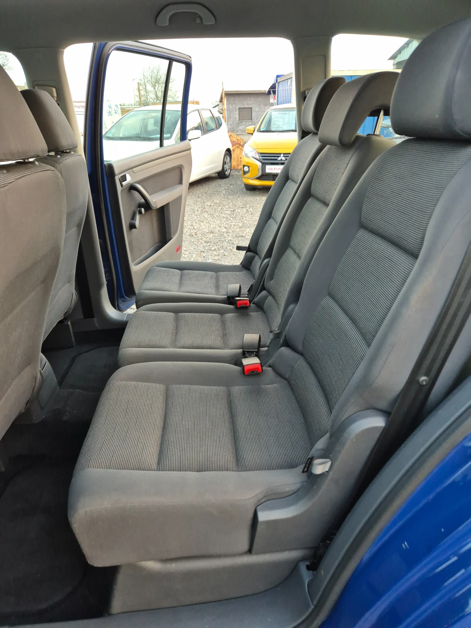 VW Touran 1.9TDI 6+ 1 места - изображение 9