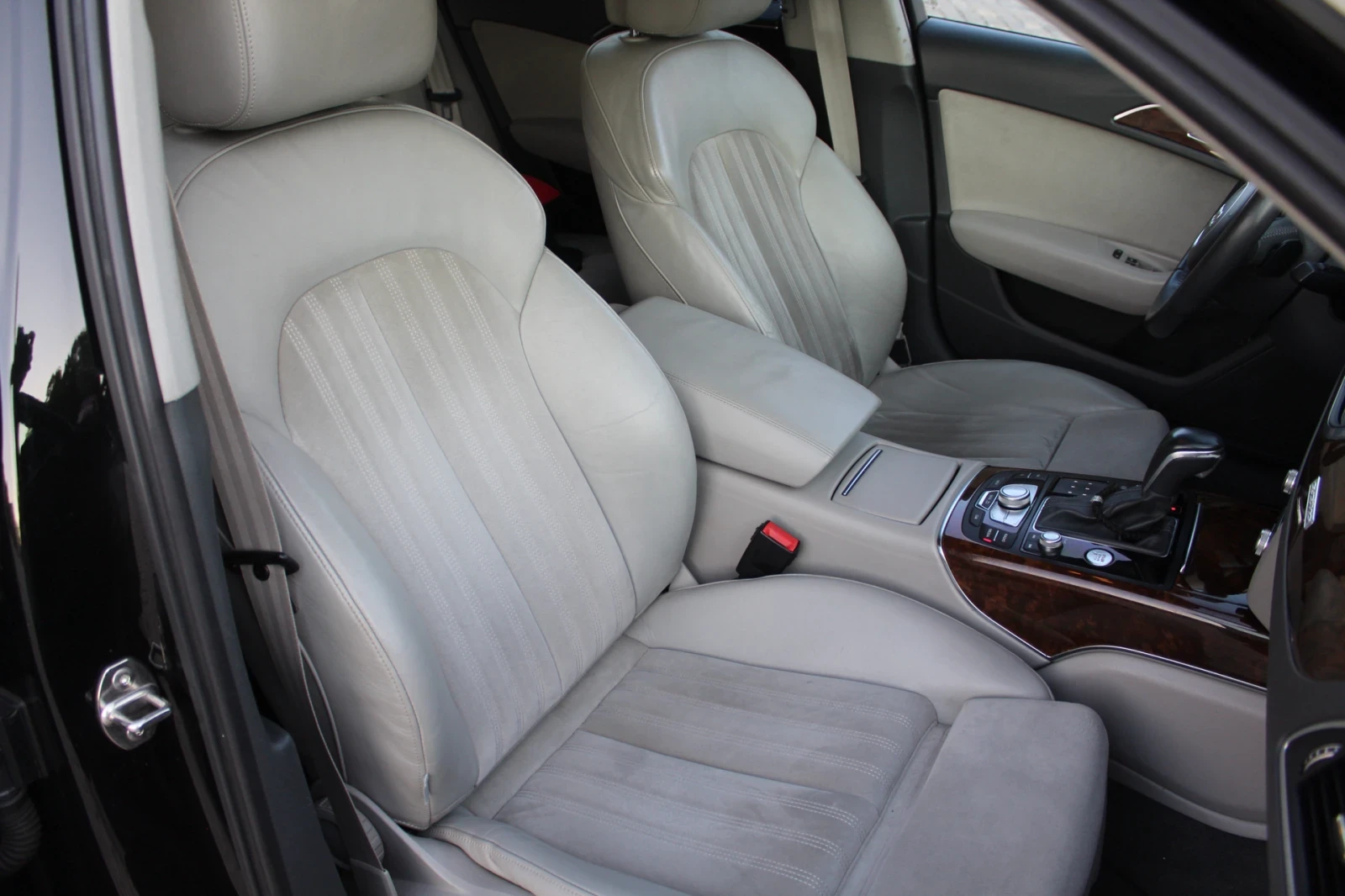 Audi A6 3.0 TDI QUATTRO * FULL LED * DISTRONIC, снимка 9 - Автомобили и джипове - 53471222