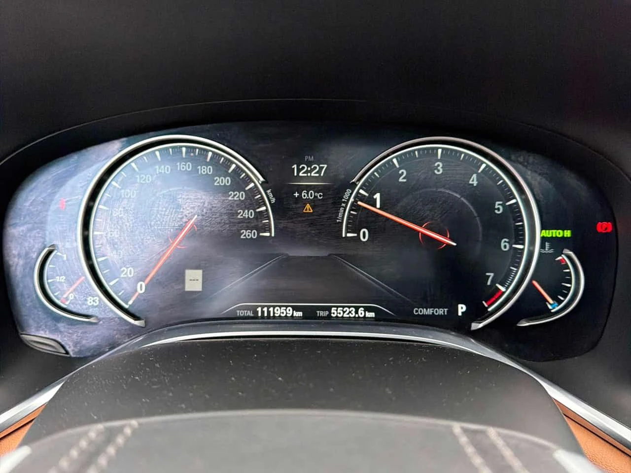 BMW 750 XDRIVE * МАСАЖИ* ДИСТРОНИК* 360 КАМЕРА* ОБДУХВАНЕ*, снимка 8 - Автомобили и джипове - 53930597