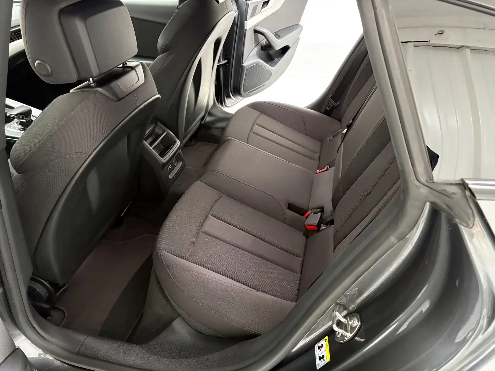 Audi A5 SPORTBACK/HP/40TDI/S-LINE/CAM/VIRTUAL/LED/18/345z, снимка 13 - Автомобили и джипове - 54342026