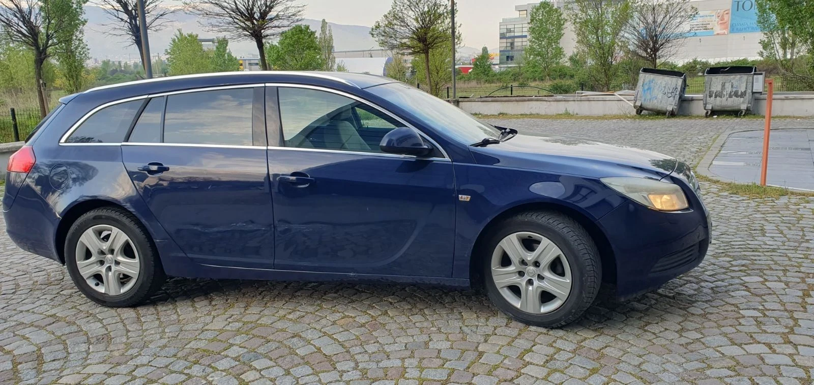 Opel Insignia, снимка 3 - Автомобили и джипове - 54360548