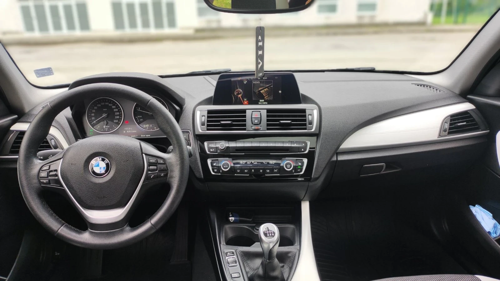 BMW 118, снимка 4 - Автомобили и джипове - 54778722
