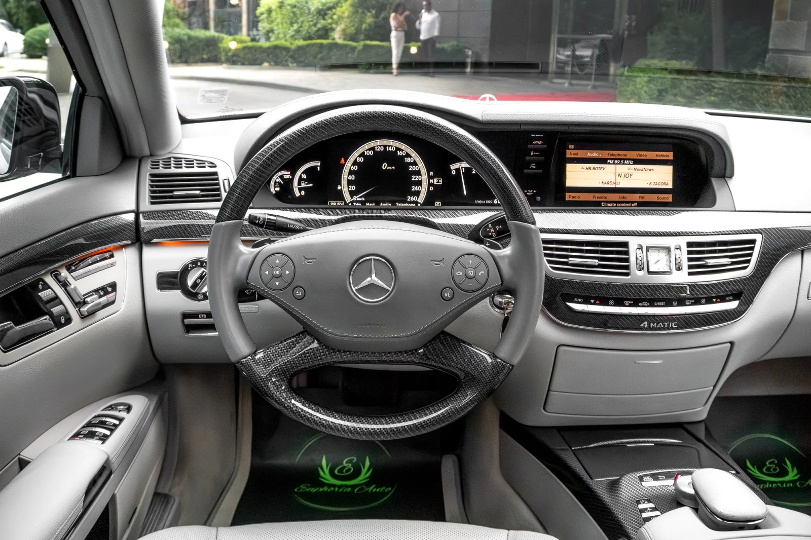 Mercedes-Benz S 350 CDI* 4MATIC* LONG* 3XTV* CARBON* MASSAGE, снимка 14 - Автомобили и джипове - 55053404