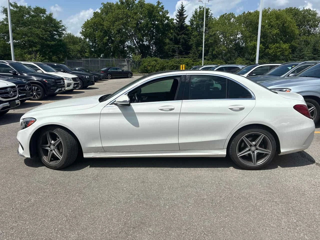 Mercedes-Benz C 300 * CARFAX * ЦЕНА ДО БГ, снимка 3 - Автомобили и джипове - 55162633