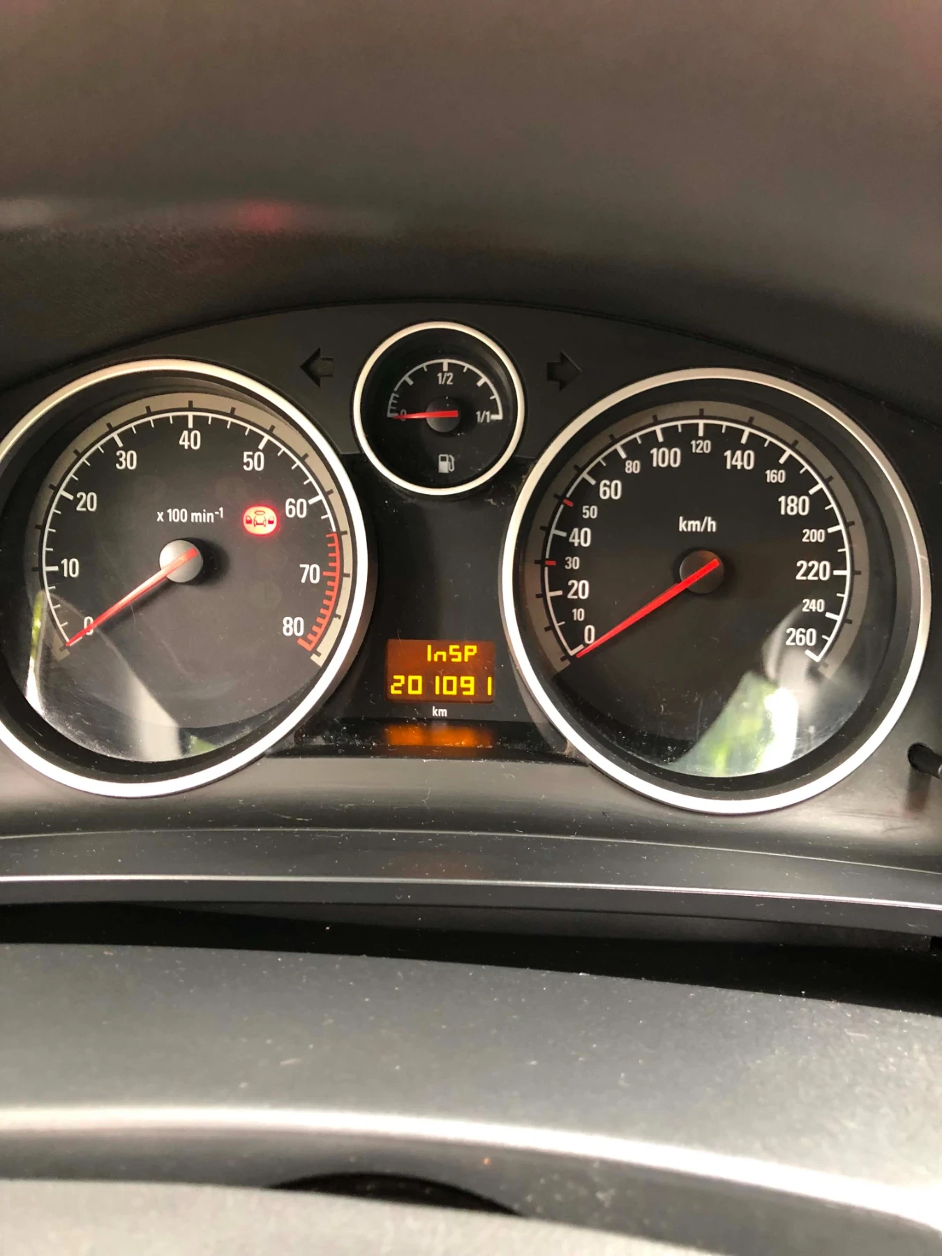 Opel Zafira 1.6, снимка 10 - Автомобили и джипове - 55203995