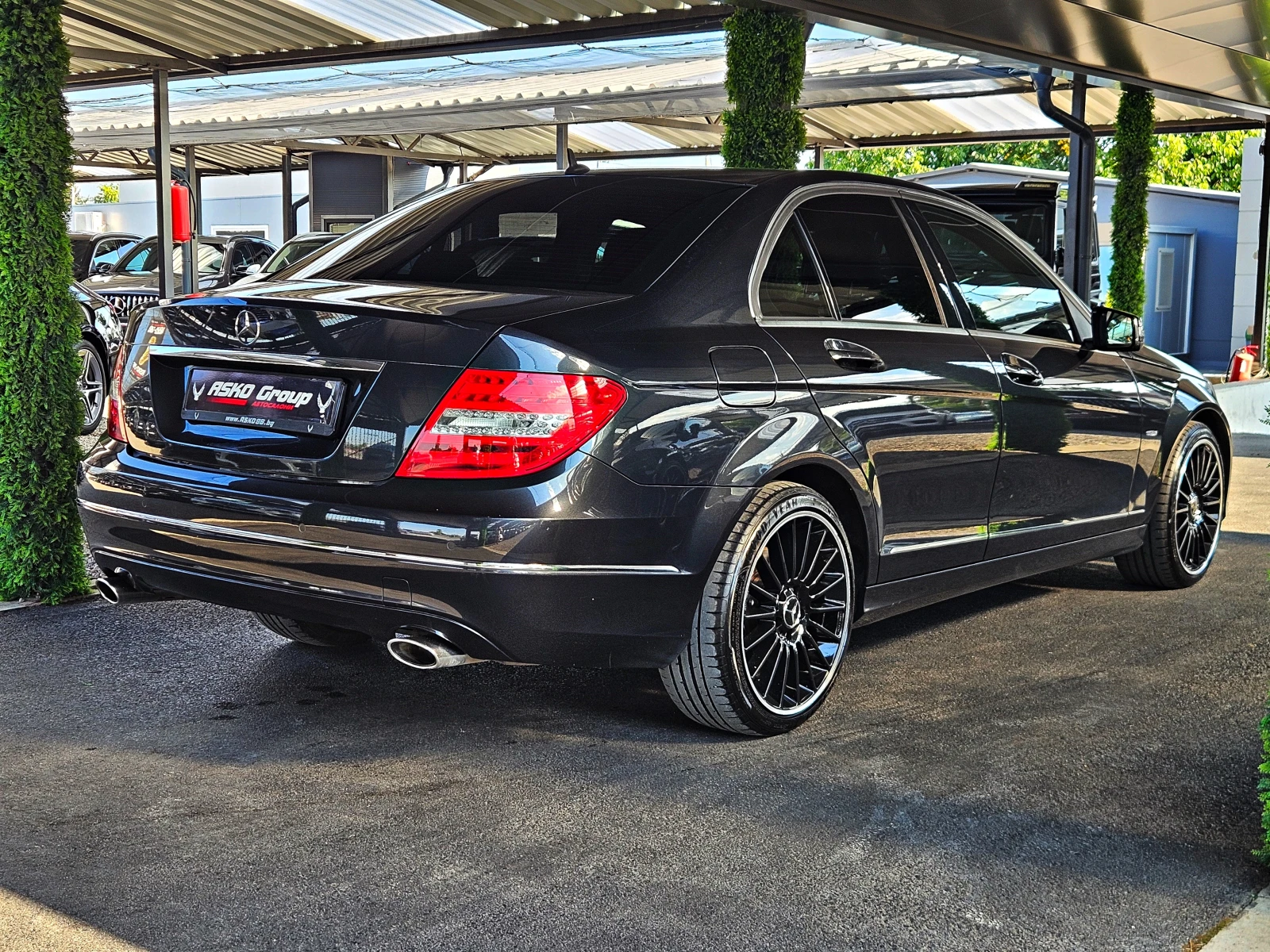 Mercedes-Benz C 300 AMG/4MAT/FACE/DISTRONIC/ПОДГРЕВ/LINE ASYST/LIZING, снимка 5 - Автомобили и джипове - 55593511