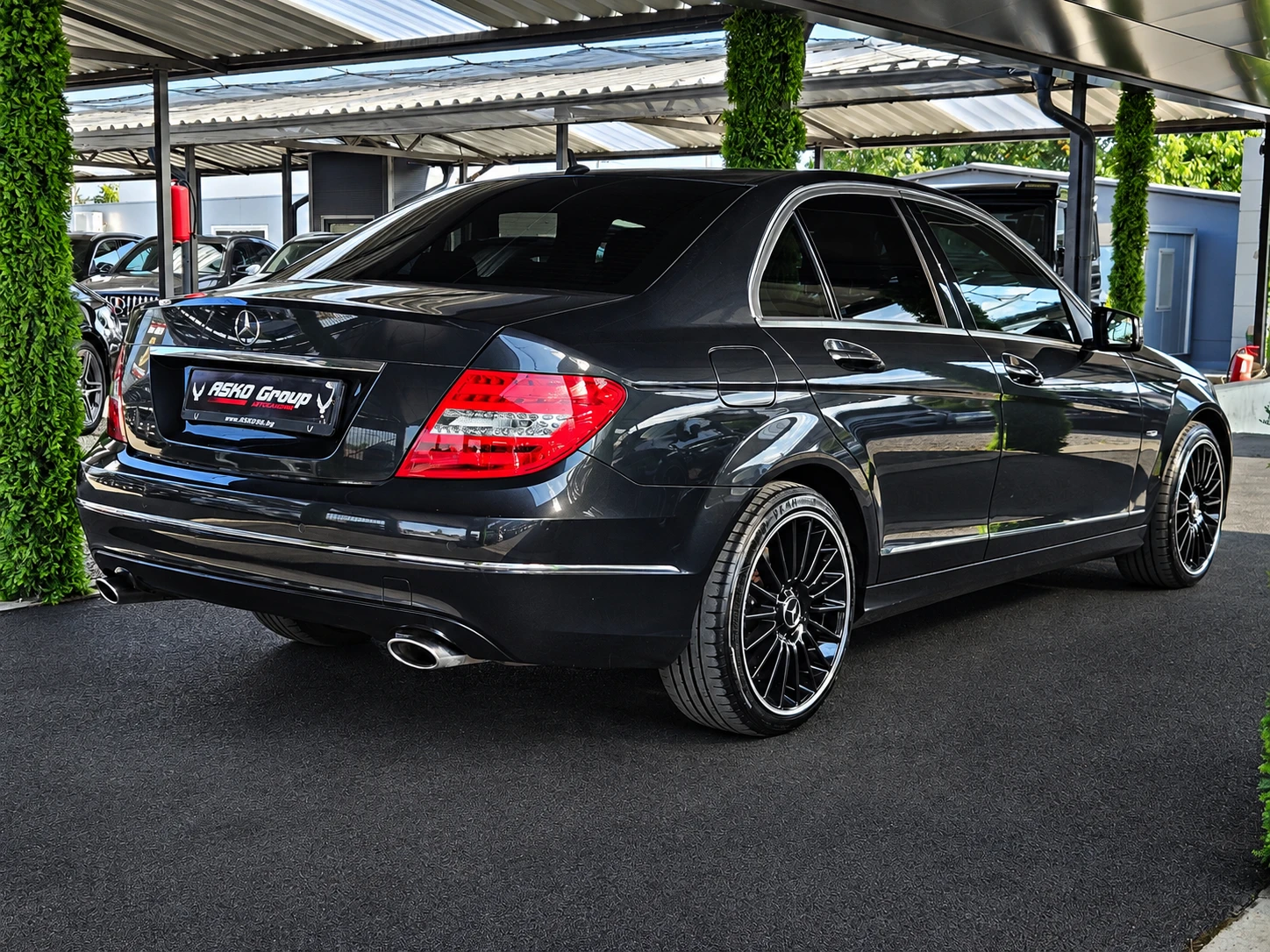 Mercedes-Benz C 300 AMG/4MAT/FACE/DISTRONIC/ПОДГРЕВ/LINE ASYST/LIZING, снимка 5 - Автомобили и джипове - 55593511