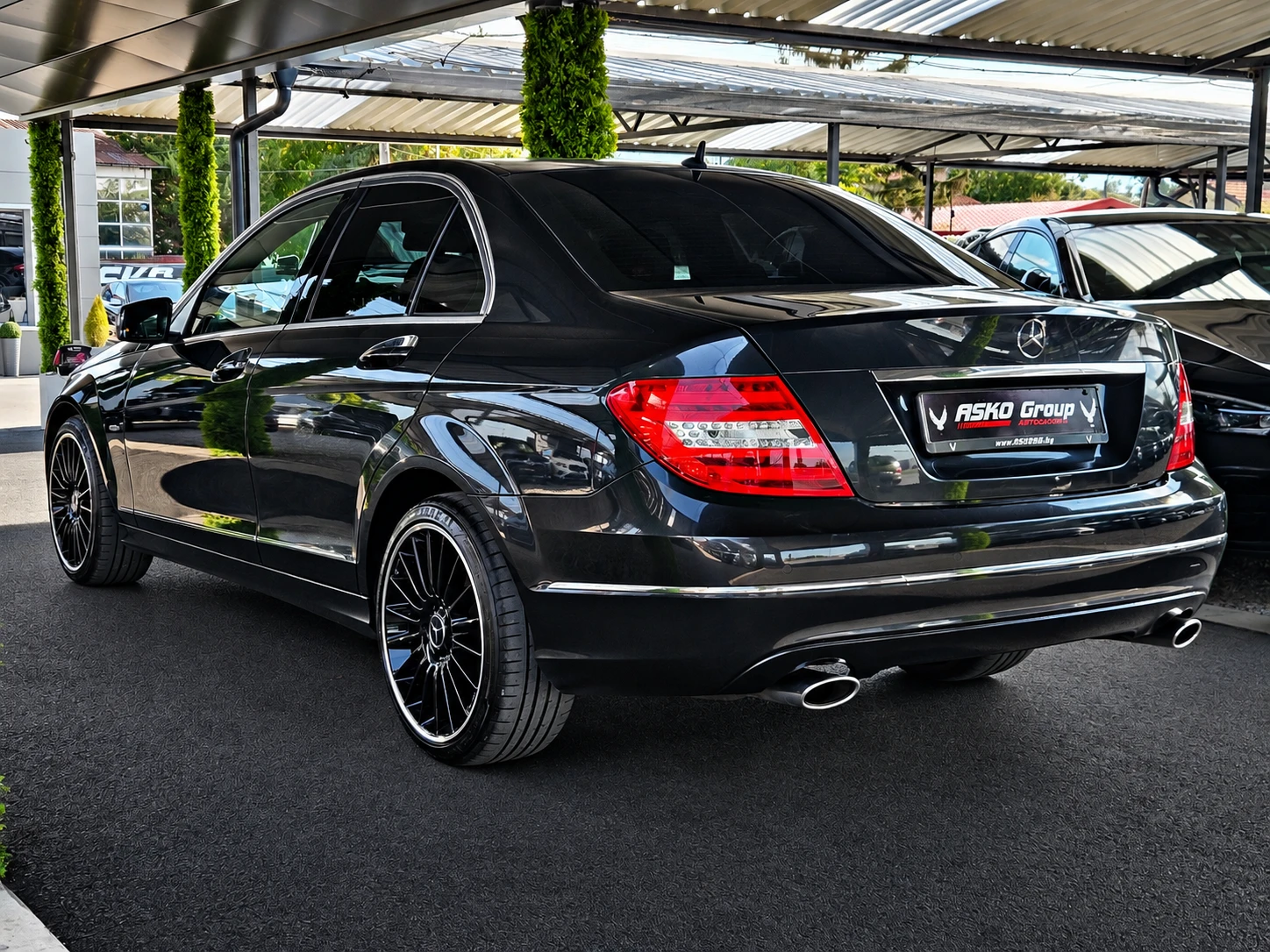 Mercedes-Benz C 300 AMG/4MAT/FACE/DISTRONIC/ПОДГРЕВ/LINE ASYST/LIZING, снимка 8 - Автомобили и джипове - 55593511