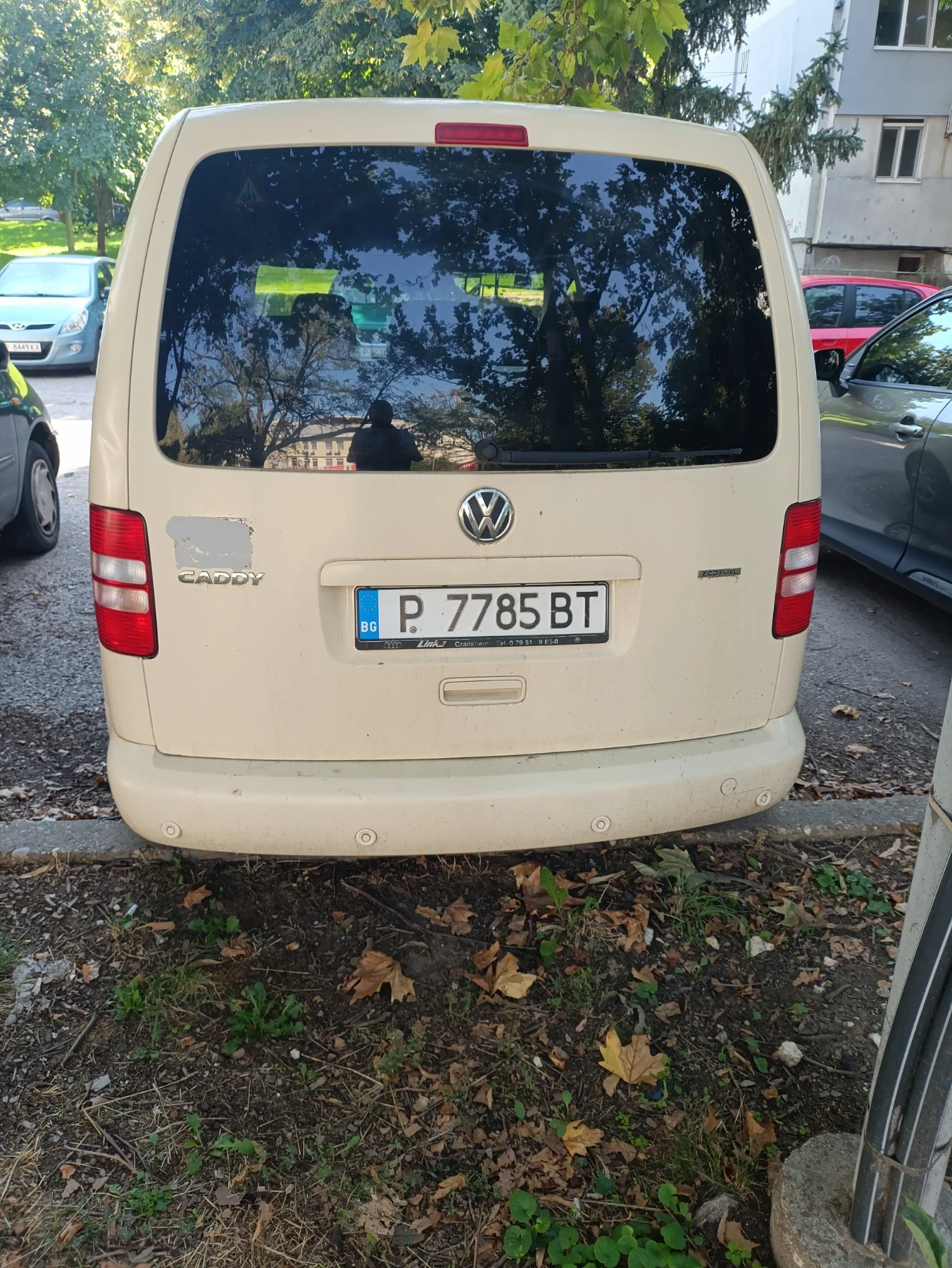 VW Caddy, снимка 4 - Автомобили и джипове - 56161123