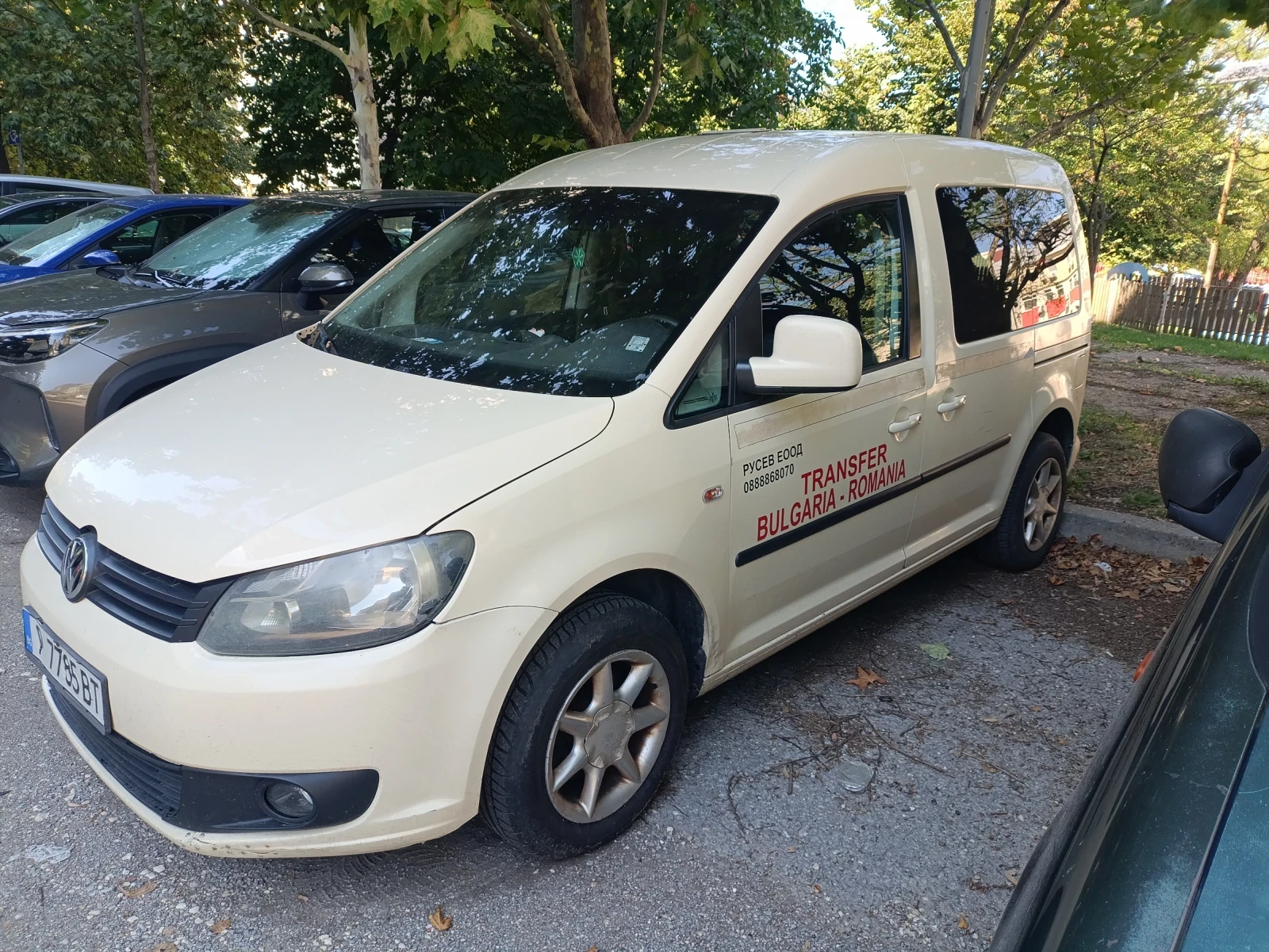 VW Caddy, снимка 2 - Автомобили и джипове - 56161123