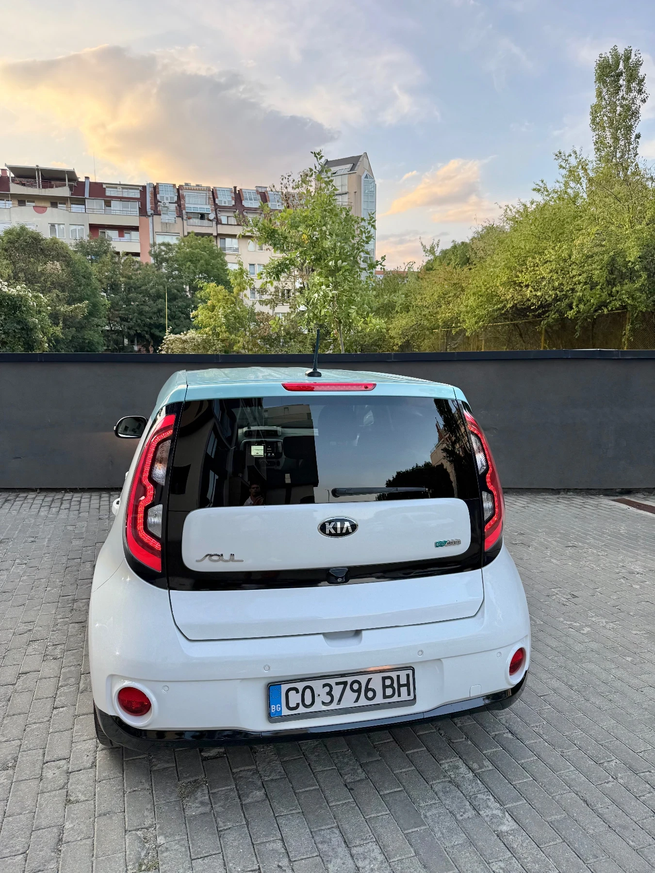 Kia Soul, снимка 3 - Автомобили и джипове - 56132365