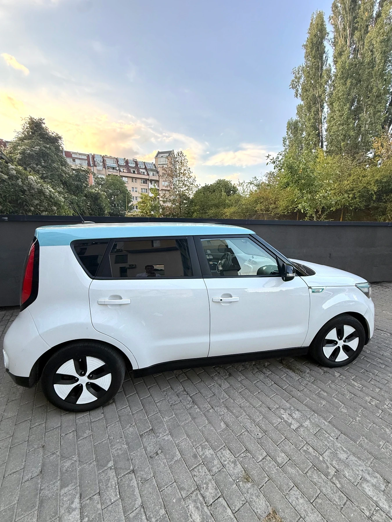 Kia Soul, снимка 2 - Автомобили и джипове - 56132365
