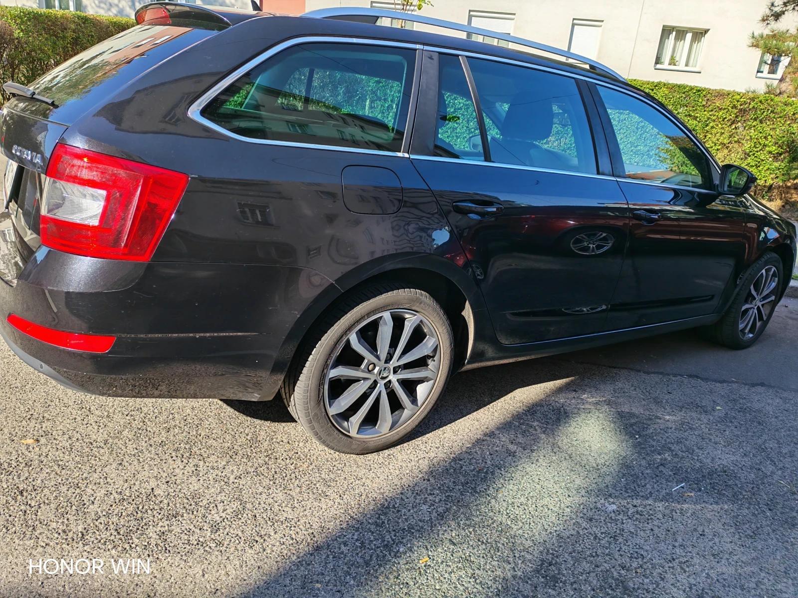 Skoda Octavia Комби, снимка 14 - Автомобили и джипове - 56274407