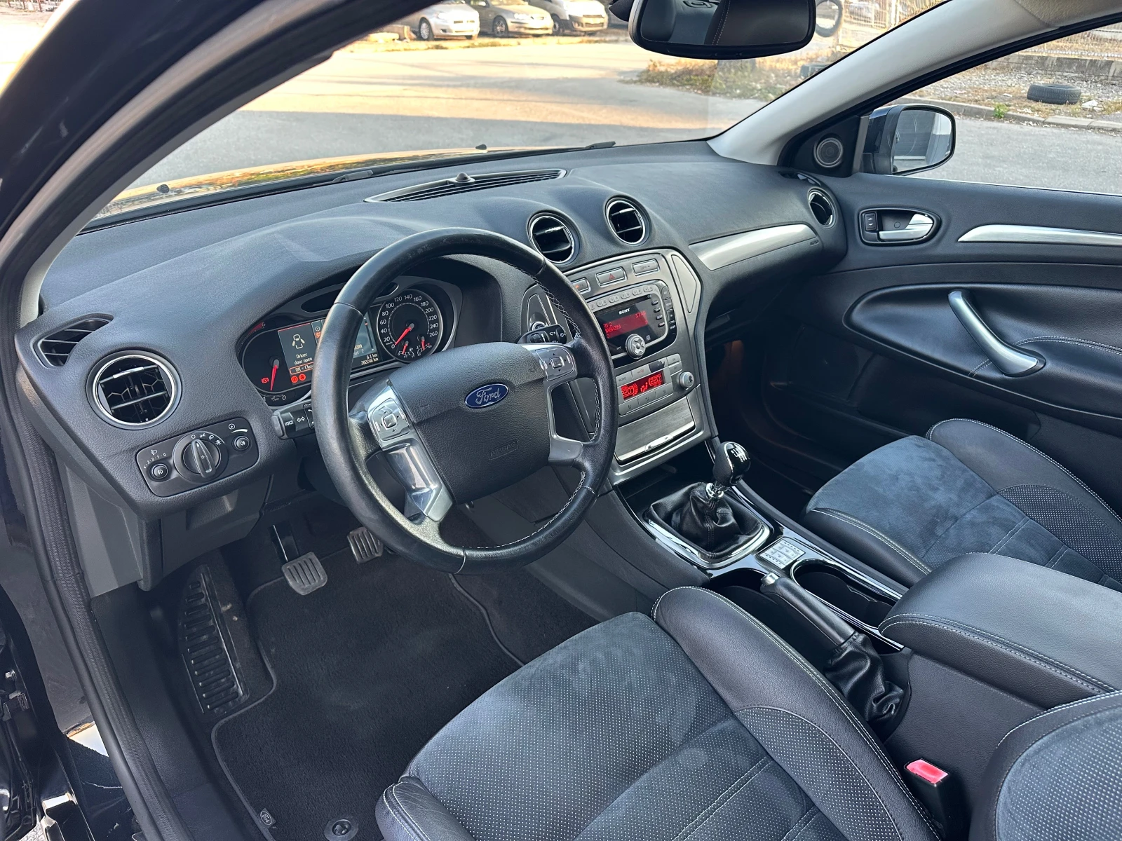 Ford Mondeo 2.0TDCi Titanium Design ������ | Mobile.bg � ����������� 11