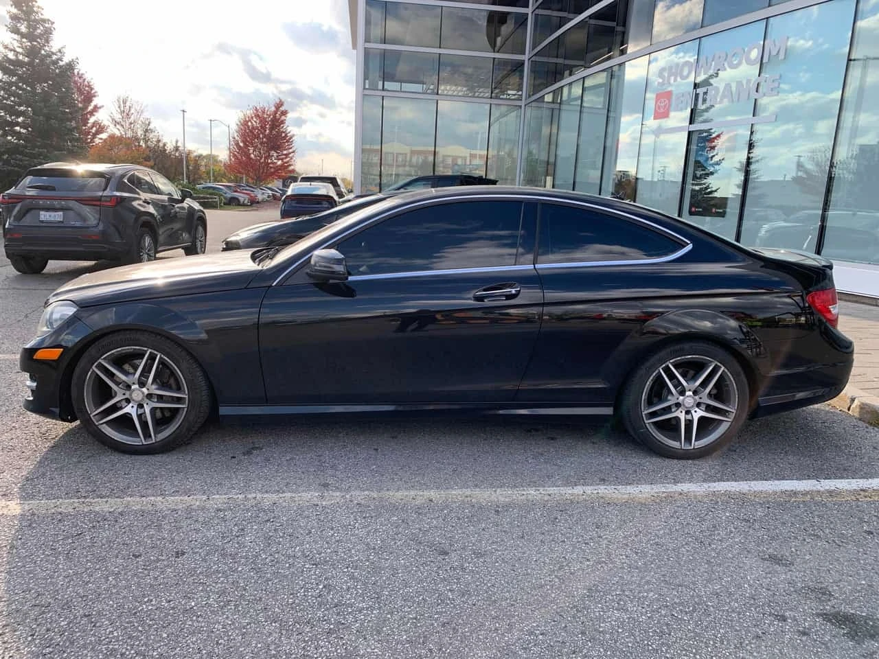 Mercedes-Benz C 350 * CARFAX * ����� �� ����������� | Mobile.bg � ����������� 2