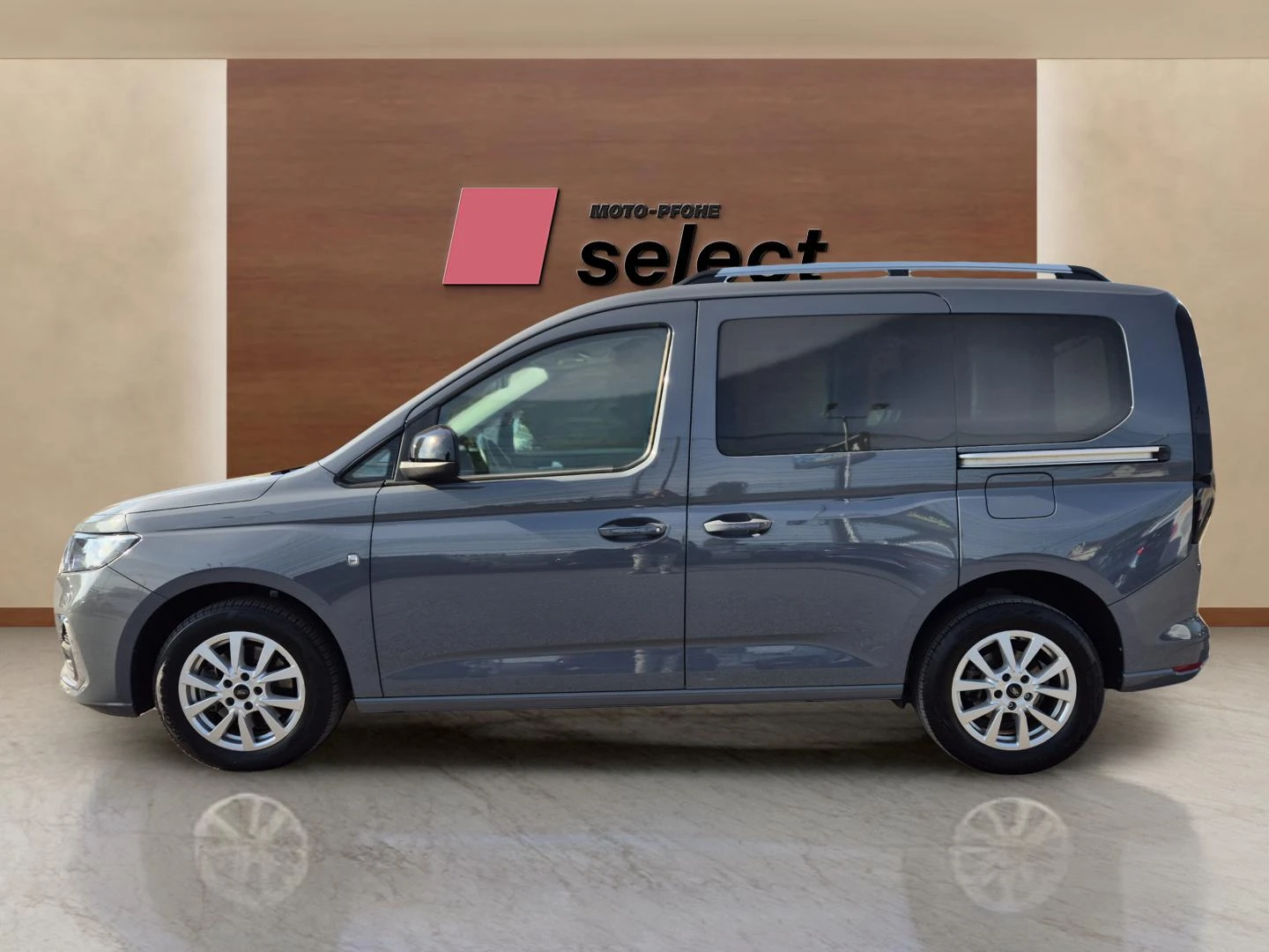 Ford Connect 1.5, снимка 2 - Автомобили и джипове - 56586776