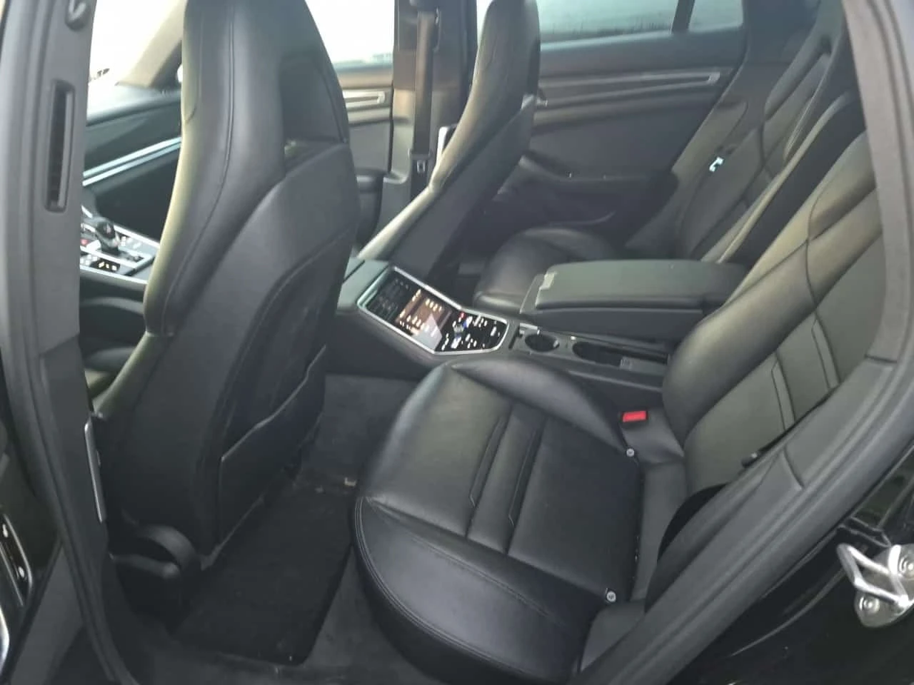 Porsche Panamera * Awd 4 * CARFAX * , снимка 10 - Автомобили и джипове - 56624592
