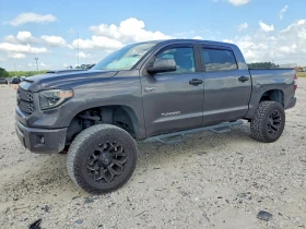 Toyota Tundra 5.7l Sr5, снимка 1