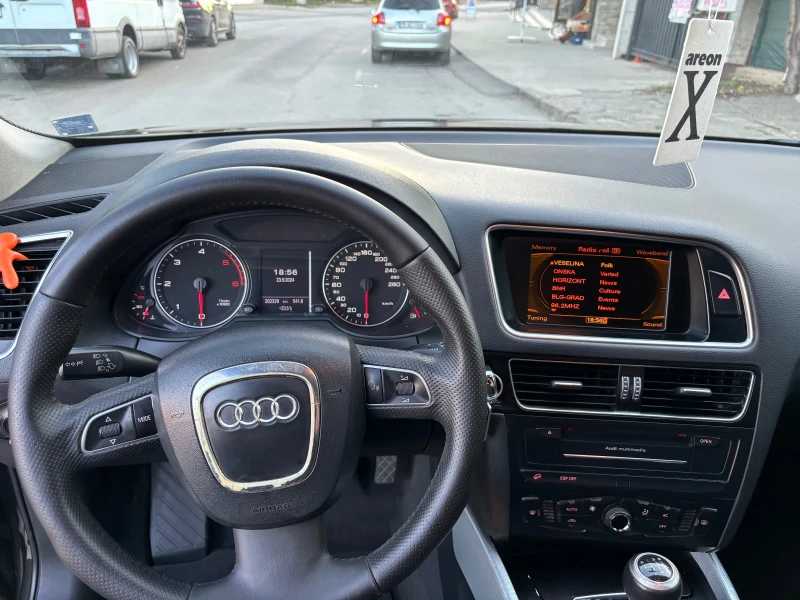 Audi Q5 2.0 Tdi / S-line, снимка 15 - Автомобили и джипове - 47345185