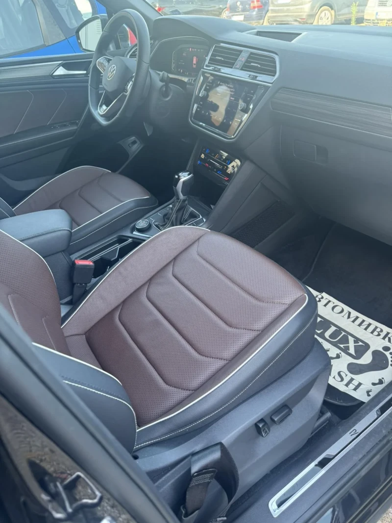 VW Tiguan R-LINE BLACK All Space , снимка 11 - Автомобили и джипове - 51436067