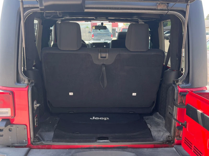 Jeep Wrangler * CARFAX * БЕЗ ПЪРВОНАЧАЛНА ВНОСКА, снимка 5 - Автомобили и джипове - 52750684