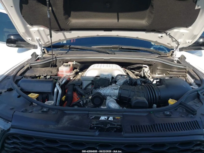 Dodge Durango 6.2L V-8 SUPERCHARGER, 710HP All Wheel Drive, снимка 14 - Автомобили и джипове - 53342873