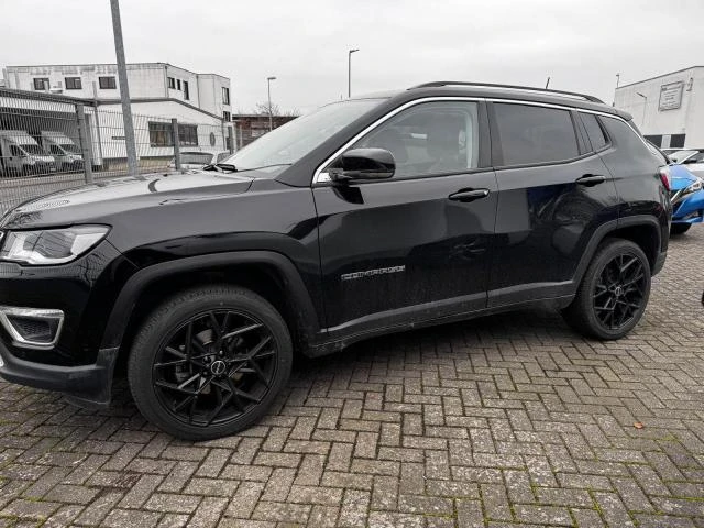 Jeep Compass Limited 4WD, снимка 3 - Автомобили и джипове - 49062120