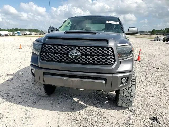 Toyota Tundra 5.7l Sr5, снимка 13 - Автомобили и джипове - 55382181