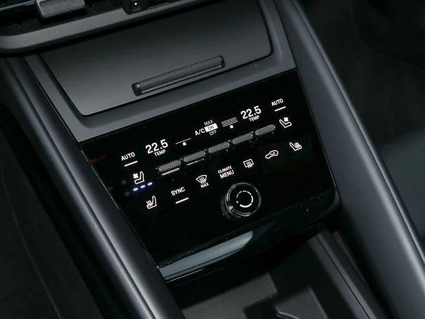 Porsche Macan Turbo = Sport Chrono = Гаранция, снимка 13 - Автомобили и джипове - 55687441