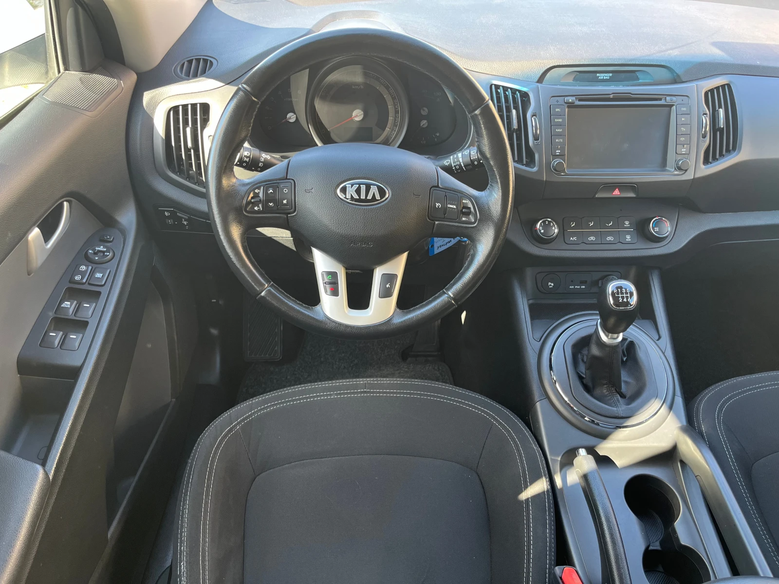 Kia Sportage 1.7 CRDI NAVI - изображение 10