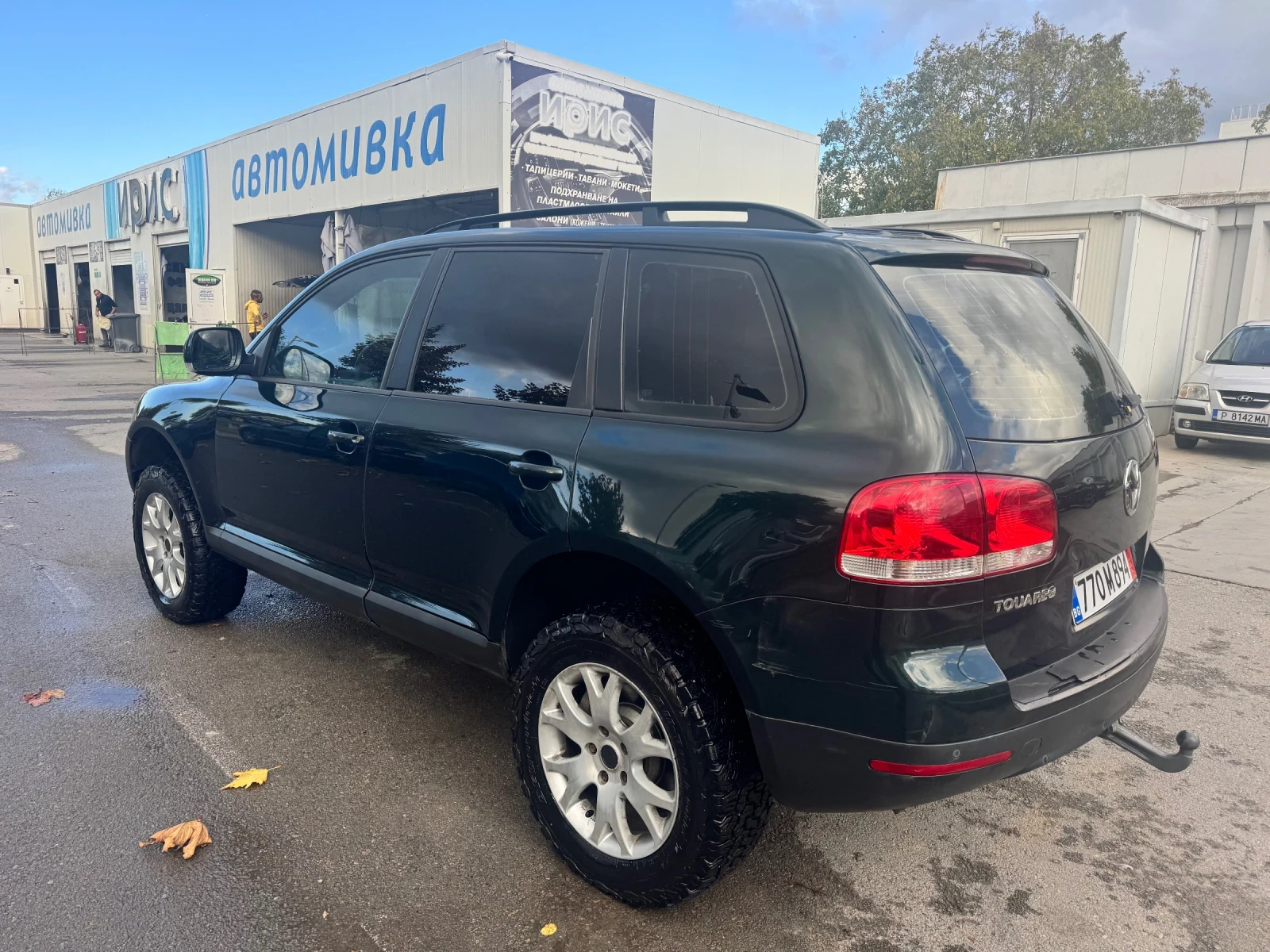 VW Touareg 3.0TDI Повдигнат АТ Гуми - изображение 5